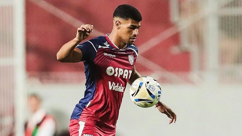 Botafogo faz proposta por zagueiro uruguaio do Unión Santa Fe
