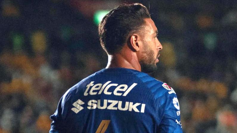Botafogo tem proposta por zagueiro rejeitada e analisa Dantas