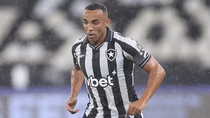 Sem Marçal, Botafogo divulga relacionados para enfrentar Grêmio