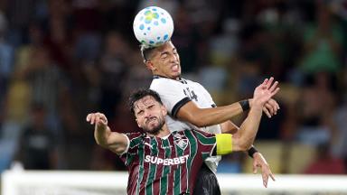 Comentarista liga atuação ruim do Botafogo no clássico a demissões Comentarista liga atuação ruim do Botafogo no clássico a demissões