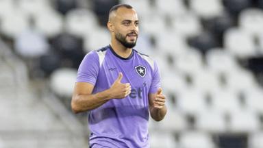 Botafogo tem retornos importantes para jogo decisivo da Libertadores Botafogo tem retornos importantes para jogo decisivo da Libertadores