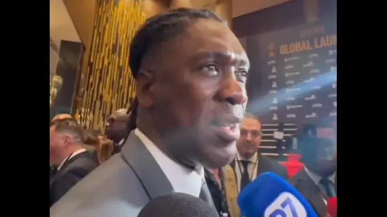 Seedorf diz que viu Botafogo no Mundial e faz elogios ao ex-clube