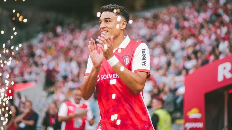 Botafogo desiste de Vítor Carvalho por exigência do Braga