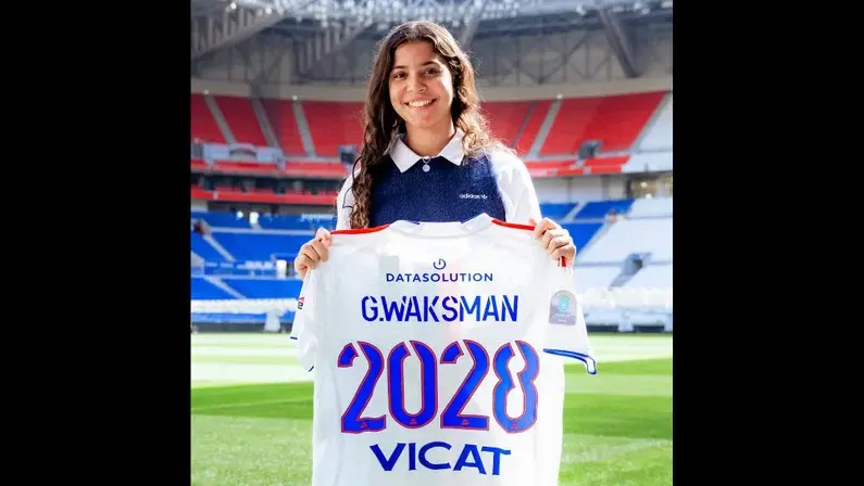 Giovanna Waksman, ex-Botafogo, assina com gigante europeu Lyon