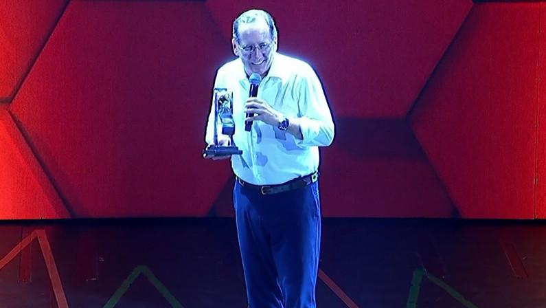 Textor 'cutuca' Flamengo em premiação do Campeonato Carioca