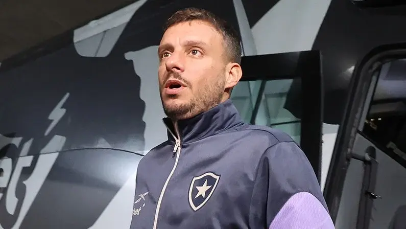 Anselmi exalta garotada do Botafogo após título da Taça Rio