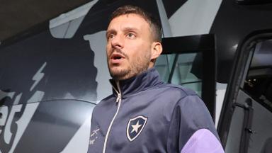 Anselmi exalta garotada do Botafogo após título da Taça Rio Anselmi exalta garotada do Botafogo após título da Taça Rio