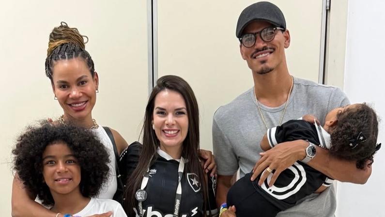 Danilo Barbosa vai ao Nilton Santos e prestigia Botafogo em clássico com o Flamengo
