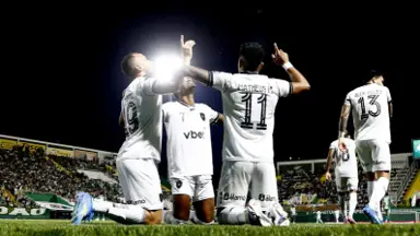Botafogo sobe duas posições e fecha 12ª rodada do Brasileirão 2026 em 9º lugar, com um jogo a menos Botafogo sobe duas posições e fecha 12ª rodada do Brasileirão 2026 em 9º lugar, com um jogo a menos