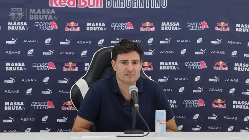 Diretor do Red Bull Bragantino critica arbitragem após empate com Botafogo: 'Sensação de impotência muito grande'; Alvinegro se cala
