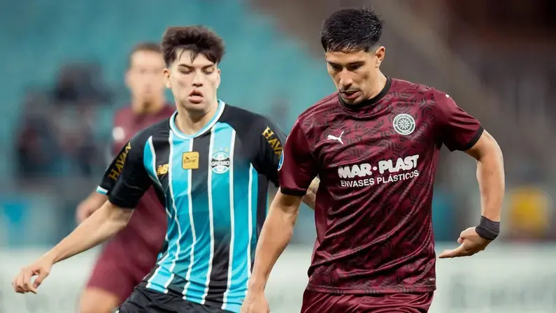 Botafogo mantém liderança na Sul-Americana após empate do City Torque