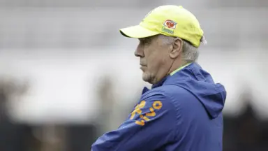 Técnico da Seleção Brasileira, Carlo Ancelotti estará no Nilton Santos para assistir a Botafogo x Palmeiras Técnico da Seleção Brasileira, Carlo Ancelotti estará no Nilton Santos para assistir a Botafogo x Palmeiras