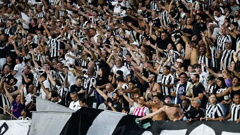 Botafogo abre venda de ingressos para sócios contra o Mirassol no Nilton Santos
