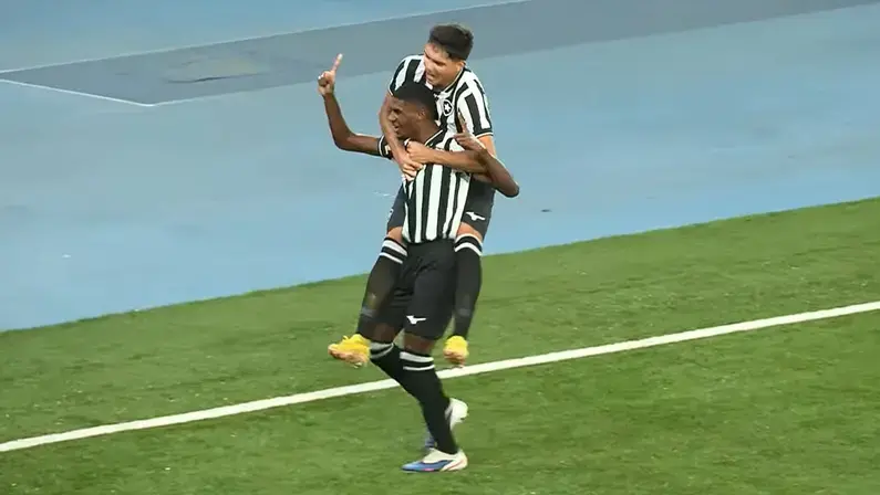 Com golaço de Wallace Davi, Botafogo goleia Serrano e vai às quartas do Torneio OPG Sub-20