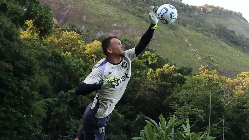 Com voltas de Neto e Mateo Ponte e sem Alex Telles, Botafogo divulga relacionados para enfrentar o Caracas