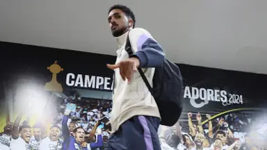 Chris Ramos bate meta e permanecerá mais tempo no Botafogo, diz canal; clube pode ter que comprar centroavante Chris Ramos bate meta e permanecerá mais tempo no Botafogo, diz canal; clube pode ter que comprar centroavante