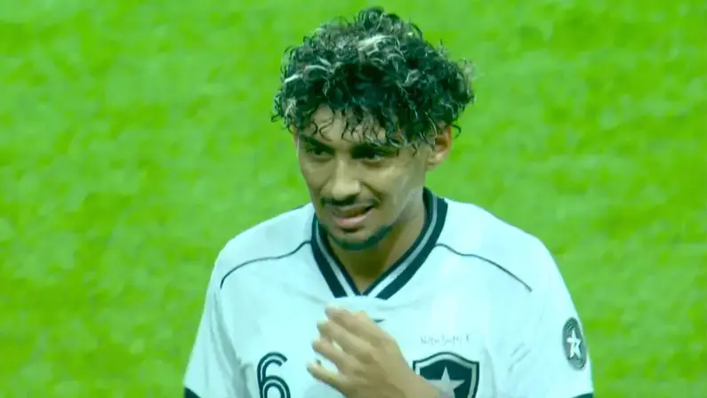 Expulso, Cristian Medina desfalca Botafogo contra o Red Bull Bragantino; dois voltam