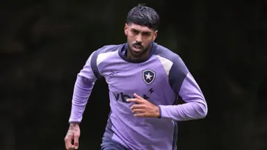 Palmeiras segue firme na compra de Barboza apesar da contestação da Eagle Palmeiras segue firme na compra de Barboza apesar da contestação da Eagle