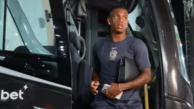 Flamengo acompanha situação do Botafogo e está pronto para dar ‘bote’ por Danilo Flamengo acompanha situação do Botafogo e está pronto para dar ‘bote’ por Danilo