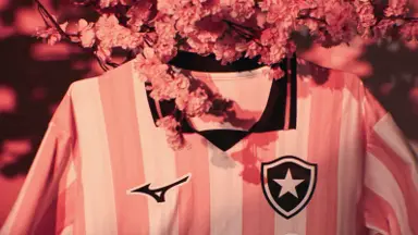 Camisa IV do Botafogo em homenagem ao Outubro Rosa tem mil unidades vendidas nas primeiras horas Camisa IV do Botafogo em homenagem ao Outubro Rosa tem mil unidades vendidas nas primeiras horas