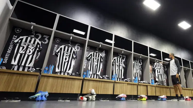Botafogo escalado com Danilo Pereira como novidade para enfrentar o Cienciano no Nilton Santos