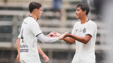 Botafogo domina o America com goleada no Sub-17 e vitória no Sub-15 Botafogo domina o America com goleada no Sub-17 e vitória no Sub-15