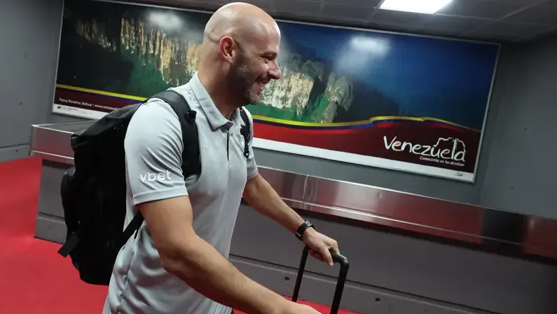 Franclim pode fazer testes no Botafogo, já classificado, contra o Caracas; veja provável escalação