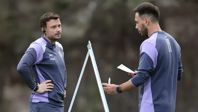 Ex-auxiliar de Davide Ancelotti no Botafogo ajuda Seleção Brasileira na Copa do Mundo
