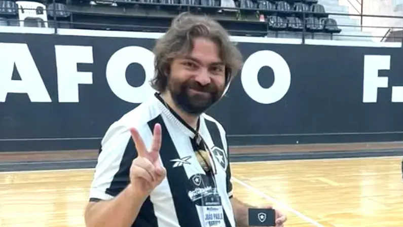 Ares sinaliza com € 50 milhões para acordo com Botafogo Social, diz canal; há mais 4 transfer bans próximos