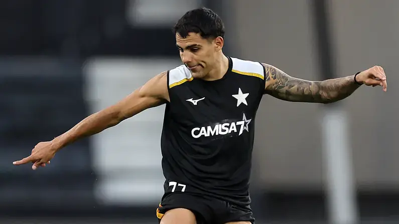 Sem Montoro, Justino e Villalba e com cinco retornos, Botafogo divulga relacionados para clássico com Vasco