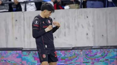 Ex-Botafogo, Joaquín Correa brilha e faz gol em classificação do Estudiantes sobre a Universidad Católica na Libertadores Ex-Botafogo, Joaquín Correa brilha e faz gol em classificação do Estudiantes sobre a Universidad Católica na Libertadores