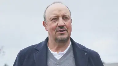 Canal: Botafogo estava bem encaminhado com Rafa Benítez para 2027, com reunião agendada para esta terça Canal: Botafogo estava bem encaminhado com Rafa Benítez para 2027, com reunião agendada para esta terça