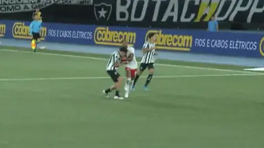 Uma semana depois, CBF divulga revisão do VAR e diz que Wallace Yan foi mal expulso em Botafogo x Red Bull Bragantino Uma semana depois, CBF divulga revisão do VAR e diz que Wallace Yan foi mal expulso em Botafogo x Red Bull Bragantino
