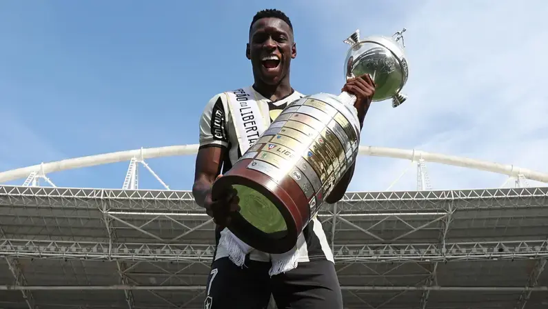 Botafogo fará nova reunião com Zenit por Luiz Henrique e estuda envolver Danilo mais dois jogadores