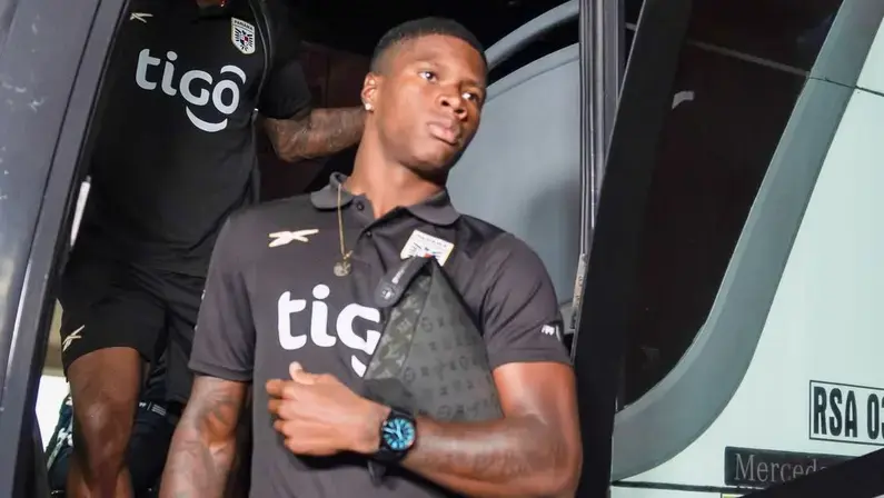 Kadir permanece no banco em empate do Panamá contra África do Sul