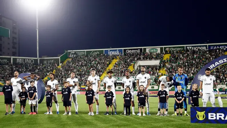 Chapecoense tenta mudar horário do jogo contra o Botafogo pela Copa do Brasil