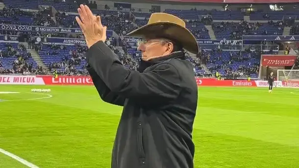 Lyon acusa John Textor e alega ter R$ 727 milhões a receber do Botafogo