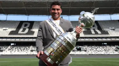 Thairo Arruda pode retornar ao Botafogo em cenário de retomada pelo clube social Thairo Arruda pode retornar ao Botafogo em cenário de retomada pelo clube social