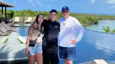 Ex-Botafogo, John Textor explica operação que antecipou recebimento por direitos econômicos de Thiago Almada Ex-Botafogo, John Textor explica operação que antecipou recebimento por direitos econômicos de Thiago Almada