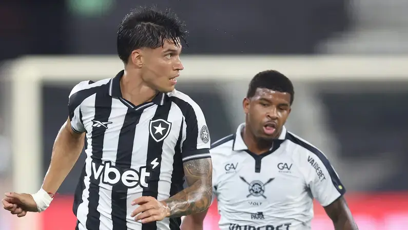 Joaquín Correa completa um ano no Botafogo com números modestos