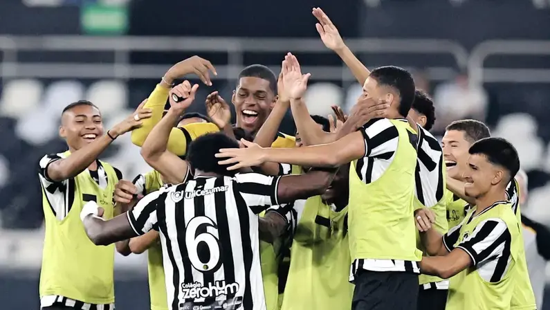 Botafogo elimina Flamengo no Nilton Santos e avança às semifinais do Torneio OPG Sub-20