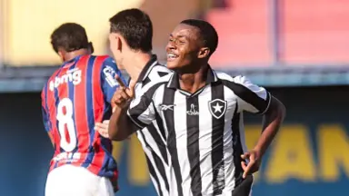Botafogo vence Bahia e sobe quatro posições no Brasileirão Sub-20 Botafogo vence Bahia e sobe quatro posições no Brasileirão Sub-20