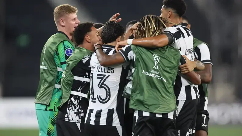 Comentarista: 'Botafogo fez o que cobramos de gigantes brasileiros enfrentando times de pouca expressão na América do Sul'