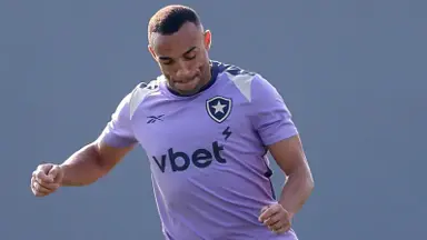 Botafogo busca Marçal contra o Racing em meio a crise na lateral Botafogo busca Marçal contra o Racing em meio a crise na lateral