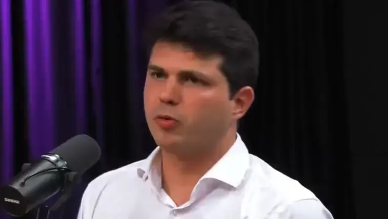 COO Danilo Caixeiro conclui transição na SAF e deixa Botafogo após quatro anos
