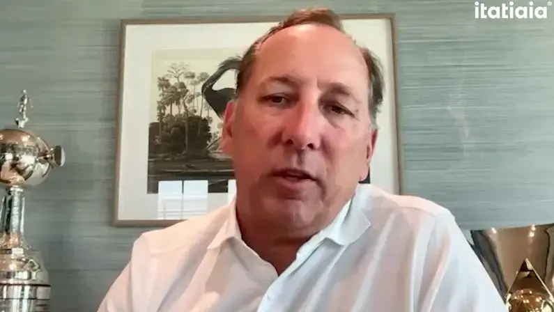 John Textor diz ter acionado Justiça no Reino Unido e Brasil para voltar ao Botafogo e critica social