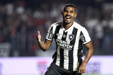 Botafogo tem dívida milionária com Grêmio atualizada após novo acordo Botafogo tem dívida milionária com Grêmio atualizada após novo acordo