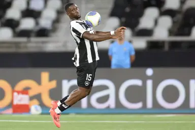 Botafogo e Bastos chegam a acordo para rescisão de contrato Botafogo e Bastos chegam a acordo para rescisão de contrato