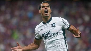 Ex-Botafogo, Danilo Barbosa pode voltar ao Brasil em novo gigante Ex-Botafogo, Danilo Barbosa pode voltar ao Brasil em novo gigante