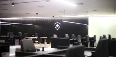 Botafogo: Bastidores da SAF explodem contra John Textor Botafogo: Bastidores da SAF explodem contra John Textor